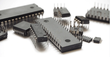 Circuits intégrés et microcontrôleurs