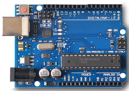 Arduino UNO R3 avec câble USB